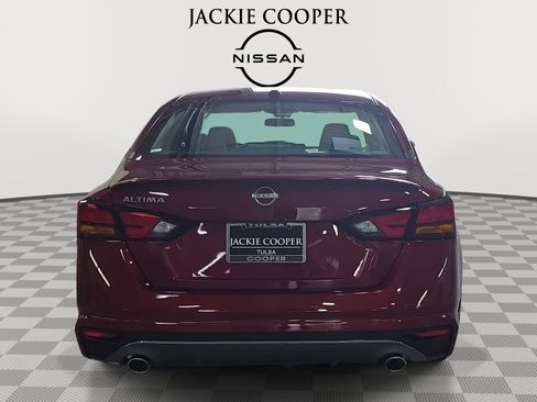 New 2026 Nissan Altima 2.5 SV w/ SV Special Edition Package image 6