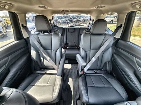 Certified 2026 Subaru Ascent Premium AWD/4WD image 21