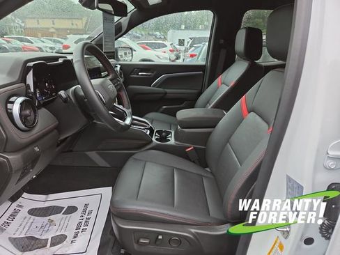 New 2026 Chevrolet Colorado Z71 w/ Technology Package AWD/4WD image 13