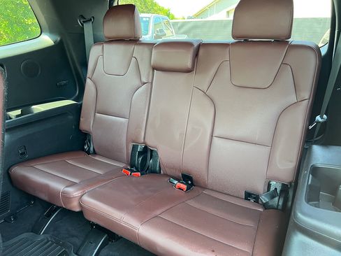 Used 2023 Kia Telluride SX Prestige AWD/4WD image 7