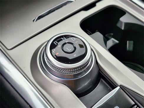 Certified 2022 Ford Explorer XLT w/ Equipment Group 202A image 28