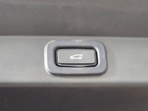 Used 2023 Land Rover Range Rover Sport SE Dynamic AWD/4WD image 13