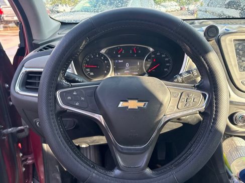 Used 2019 Chevrolet Equinox LT AWD/4WD image 5