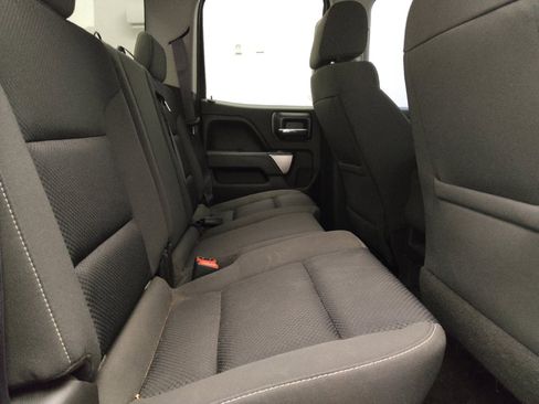 Used 2017 Chevrolet Silverado 1500 LT RWD image 19