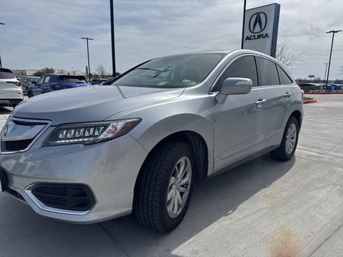 Used 2017 Acura RDX w/ Technology Package image 3