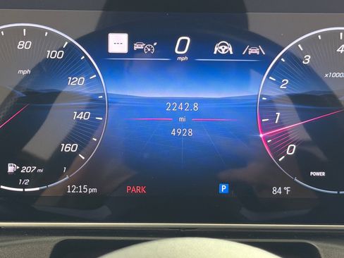 Used 2026 Mercedes-Benz CLE 300 4MATIC Cabriolet image 28