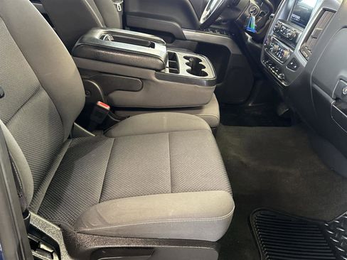 Used 2017 Chevrolet Silverado 1500 LT w/ All Star Edition image 17