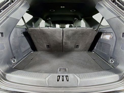 Used 2025 Ford Explorer ST-Line w/ Premium Package AWD/4WD image 36
