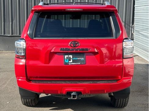 Used 2020 Toyota 4Runner SR5 image 9