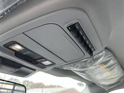 New 2024 Ford F550 4x4 Regular Cab Super Duty image 24