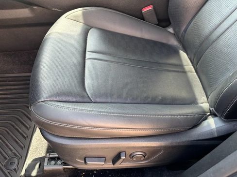 Used 2025 Kia Sorento X-Line EX AWD/4WD image 19