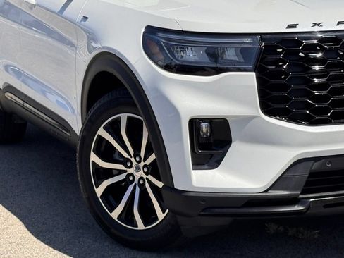 Used 2026 Ford Explorer ST-Line RWD image 4