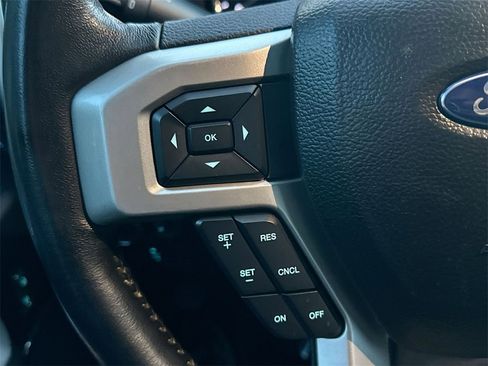 Used 2021 Ford F250 Lariat w/ FX4 Off-Road Package image 21