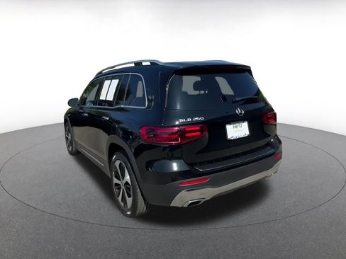 Used 2024 Mercedes-Benz GLB 250 image 11