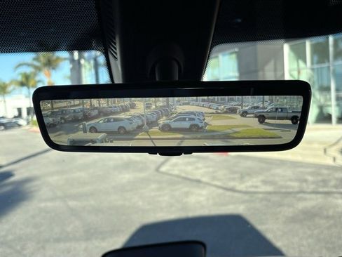 Used 2025 Mercedes-Benz Sprinter 2500 image 25