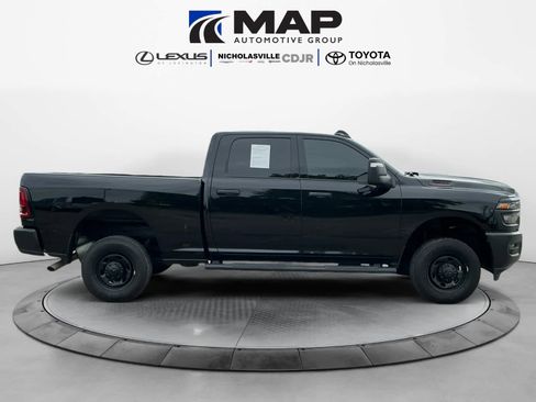 Used 2025 RAM 2500 Tradesman AWD/4WD image 6