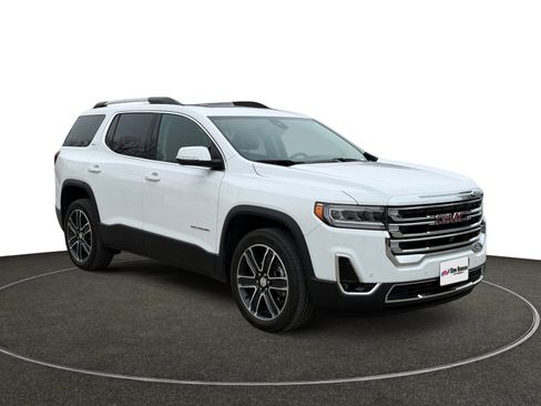 Used 2022 GMC Acadia SLT w/ Technology Package image 9