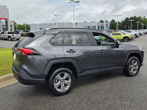 Used 2024 Toyota RAV4 XLE FWD image 12