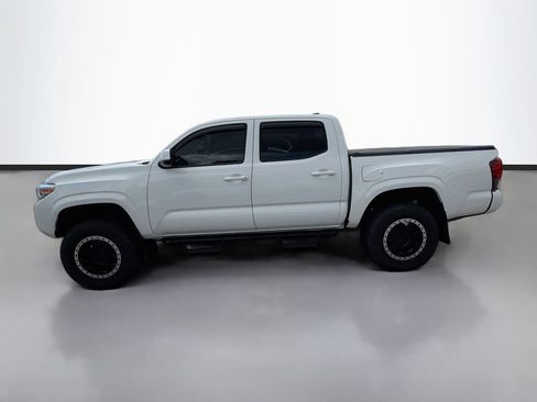 Used 2021 Toyota Tacoma SR AWD/4WD image 6