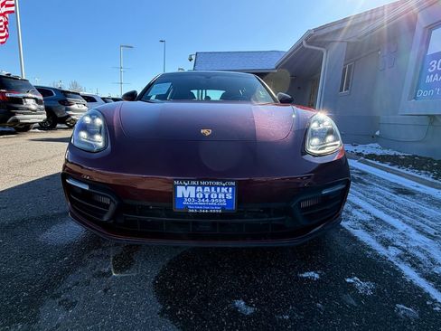 Used 2022 Porsche Panamera 4 Platinum Edition image 3