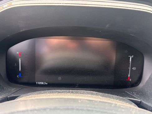 Used 2023 Ford Escape ST-Line w/ Tech Pack #1 FWD image 9