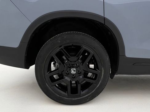 Used 2025 Honda Passport Black Edition image 28
