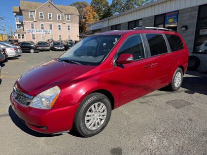 Used 2012 Kia Sedona LX