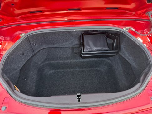 Certified 2025 MAZDA MX-5 Miata RF Grand Touring RWD image 17