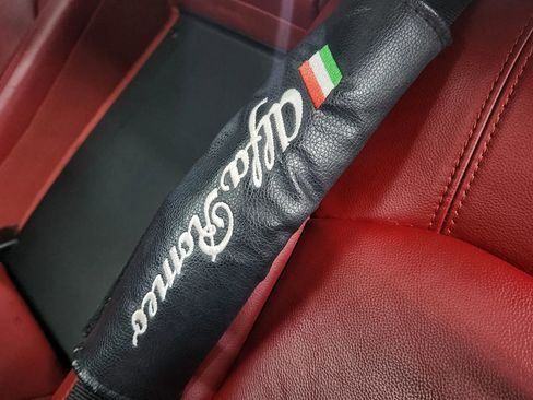 Used 2017 Alfa Romeo Giulia Ti image 21