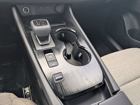 Certified 2023 Nissan Rogue SV FWD image 26