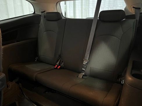 Used 2014 Chevrolet Traverse LT AWD/4WD image 12