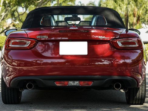 Used 2020 FIAT 124 Spider Lusso RWD image 17