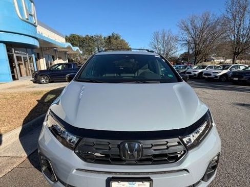 New 2026 Honda Odyssey Sport-L image 3