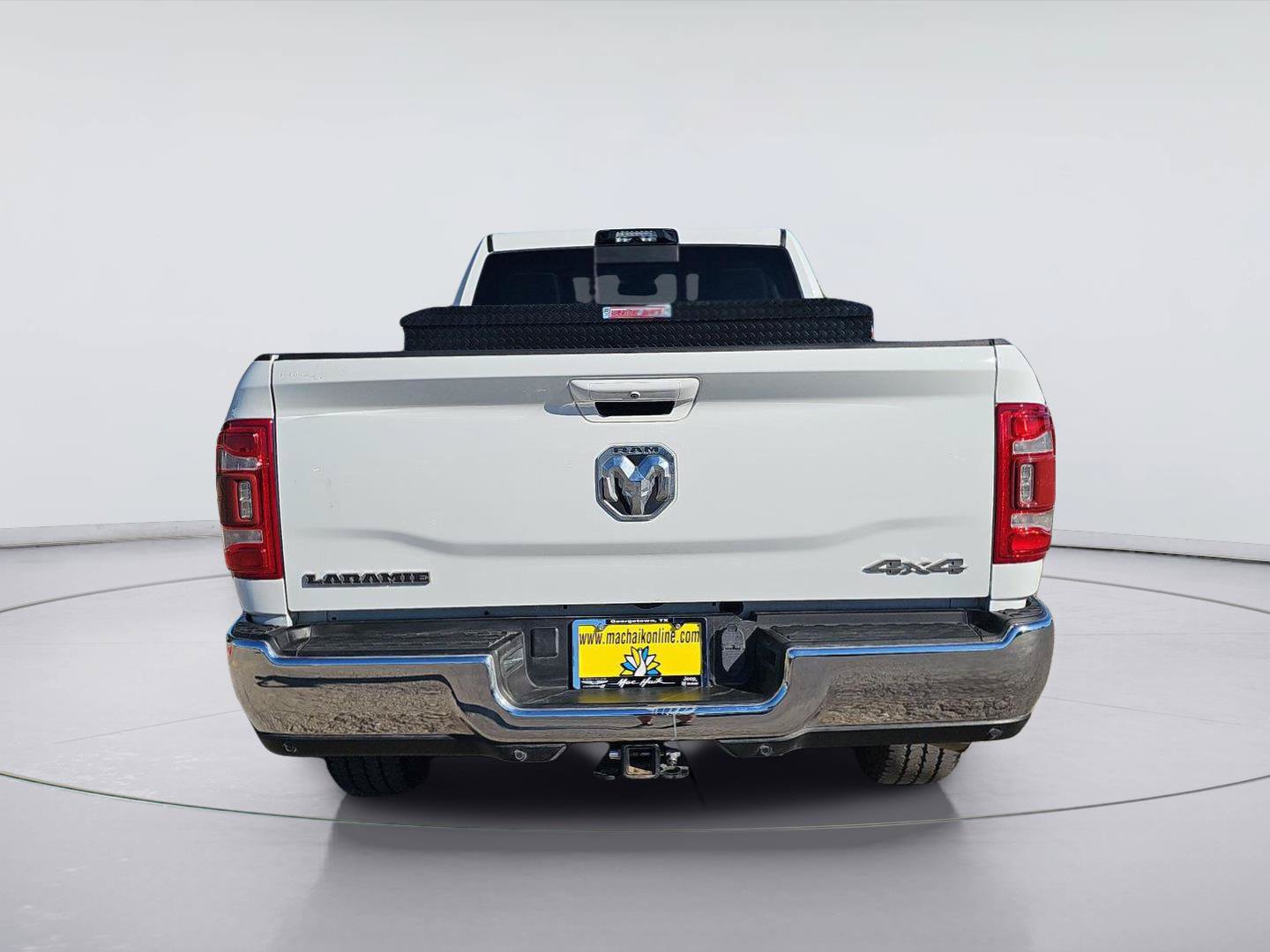 Used 2024 RAM 3500 Laramie AWD/4WD image 6