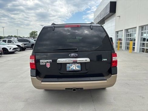 Used 2014 Ford Expedition EL XLT w/ Equipment Group 202A AWD/4WD image 4