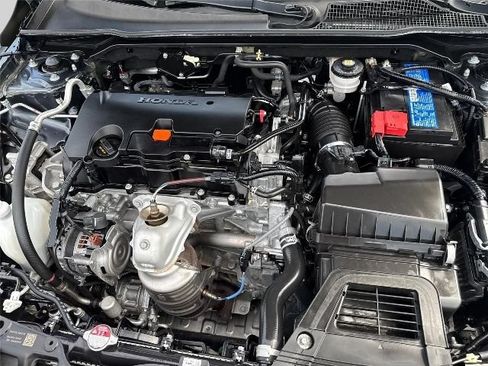 Used 2024 Honda Civic Sport image 25