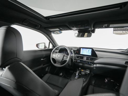 Certified 2025 Lexus UX 300h FWD image 15