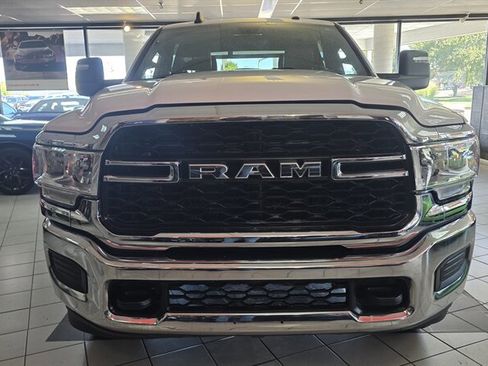 Used 2023 RAM 2500 Tradesman w/ Chrome Appearance Group image 3