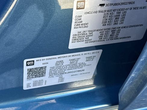 Used 2024 GMC Sierra 1500 SLE AWD/4WD image 29