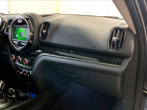 Used 2020 MINI Cooper Countryman S w/ Convenience Package image 19