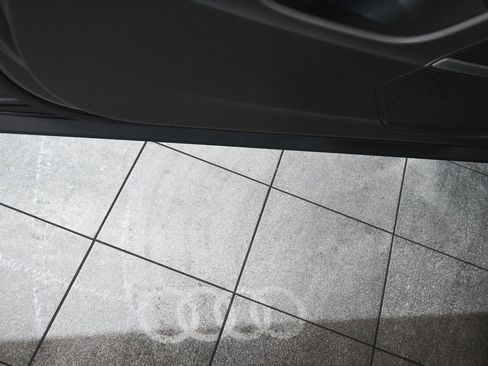 Used 2021 Audi Q8 Premium Plus w/ Premium Plus Package image 12