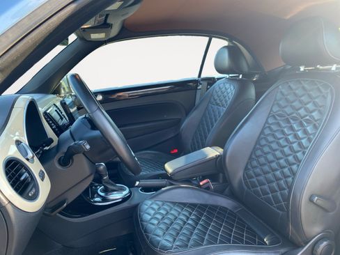 Used 2019 Volkswagen Beetle 2.0T Final Edition SEL FWD image 10