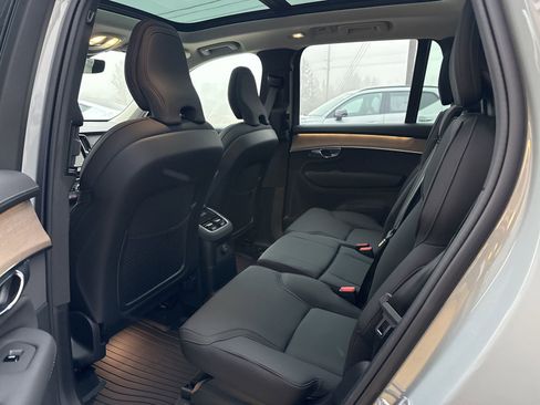 New 2026 Volvo XC90 T8 Plus w/ Protection Package Premier image 9