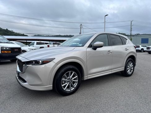 Used 2025 MAZDA CX-5 AWD 2.5 S w/ Preferred Package image 1