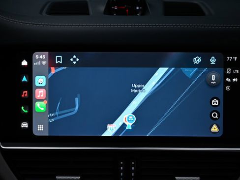 Used 2022 Porsche Cayenne S image 88