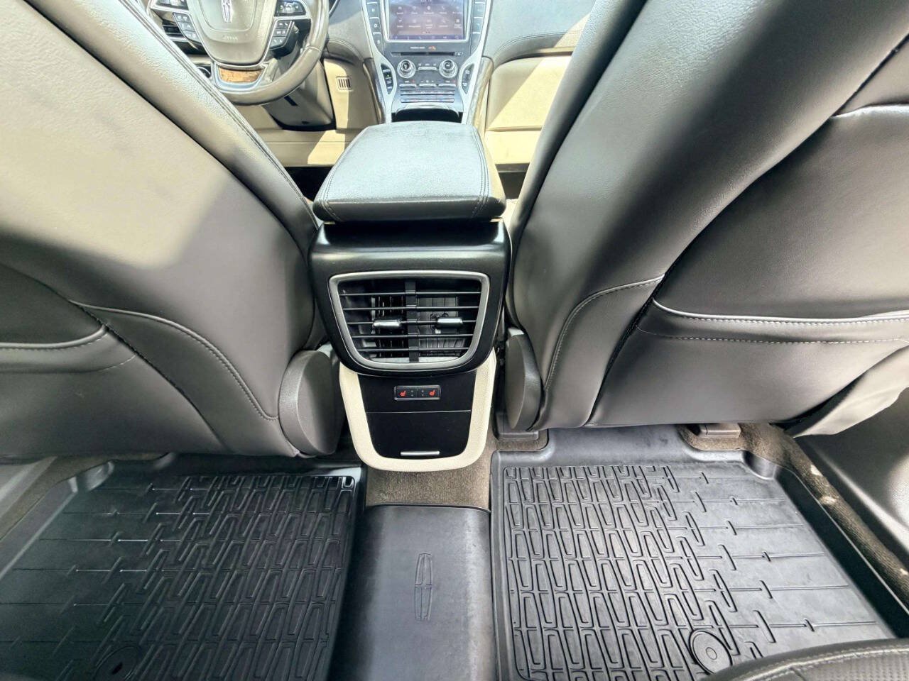 Used 2020 Lincoln Nautilus Reserve w/ Equipment Group 201A AWD/4WD image 31