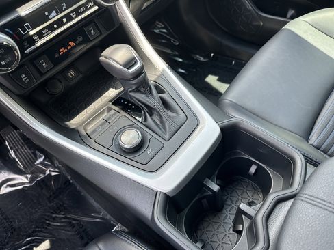 Certified 2023 Toyota RAV4 XSE AWD/4WD image 26