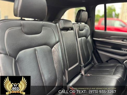 Used 2024 Jeep Grand Cherokee Limited 4xe AWD/4WD image 12