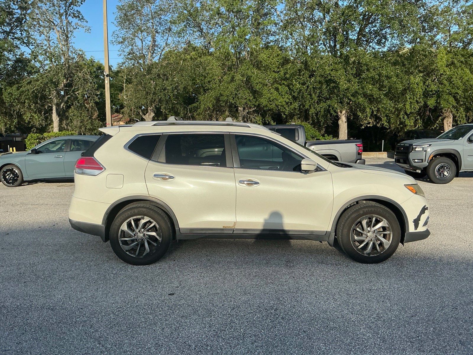 Used 2015 Nissan Rogue SL FWD image 10