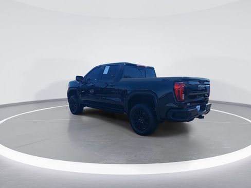 Used 2022 GMC Sierra 1500 Elevation w/ Elevation Premium Package AWD/4WD image 6